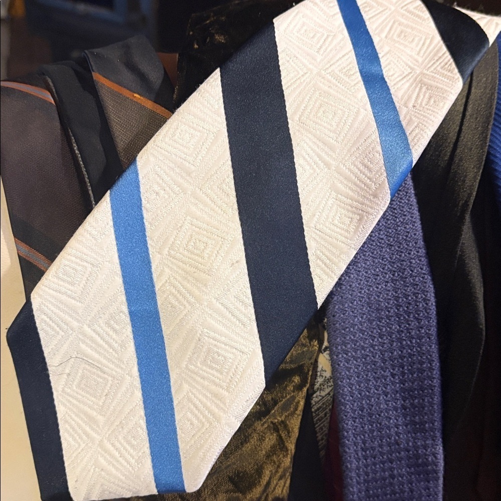 30 Vintage Men’s Neckties Excellent Condition 50s 60s 70s Retro Dress Ties - Picture 9 of 17